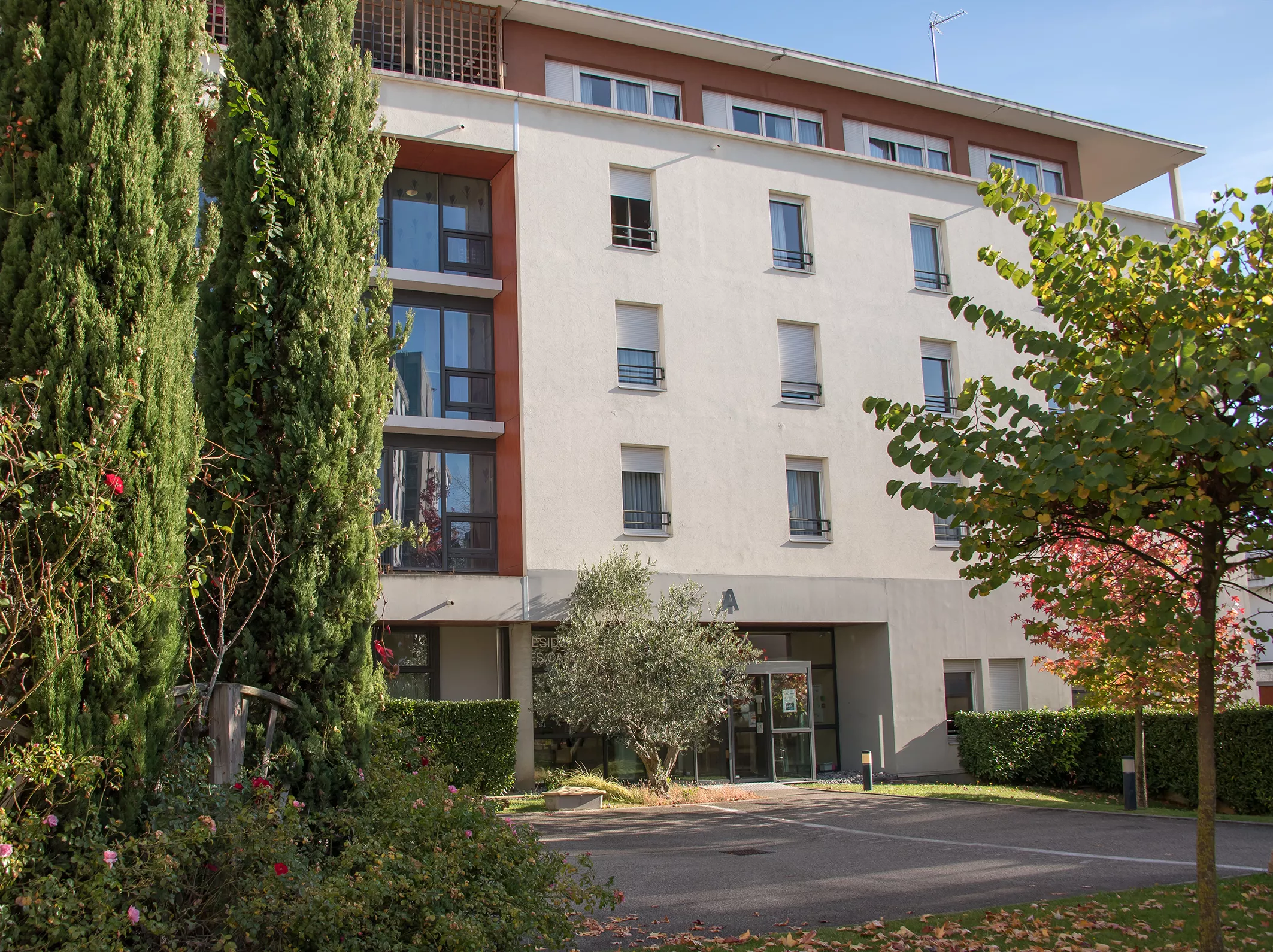 MAISON RETRAITE CALUIRE